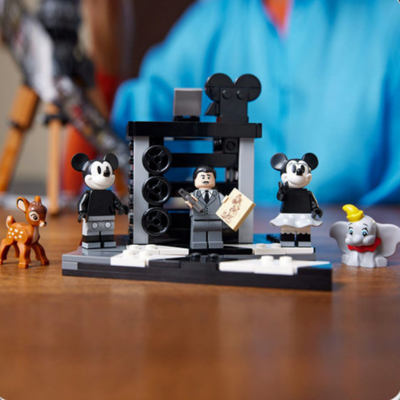 Hommage à Walt Disney Camera par (811 piéces)