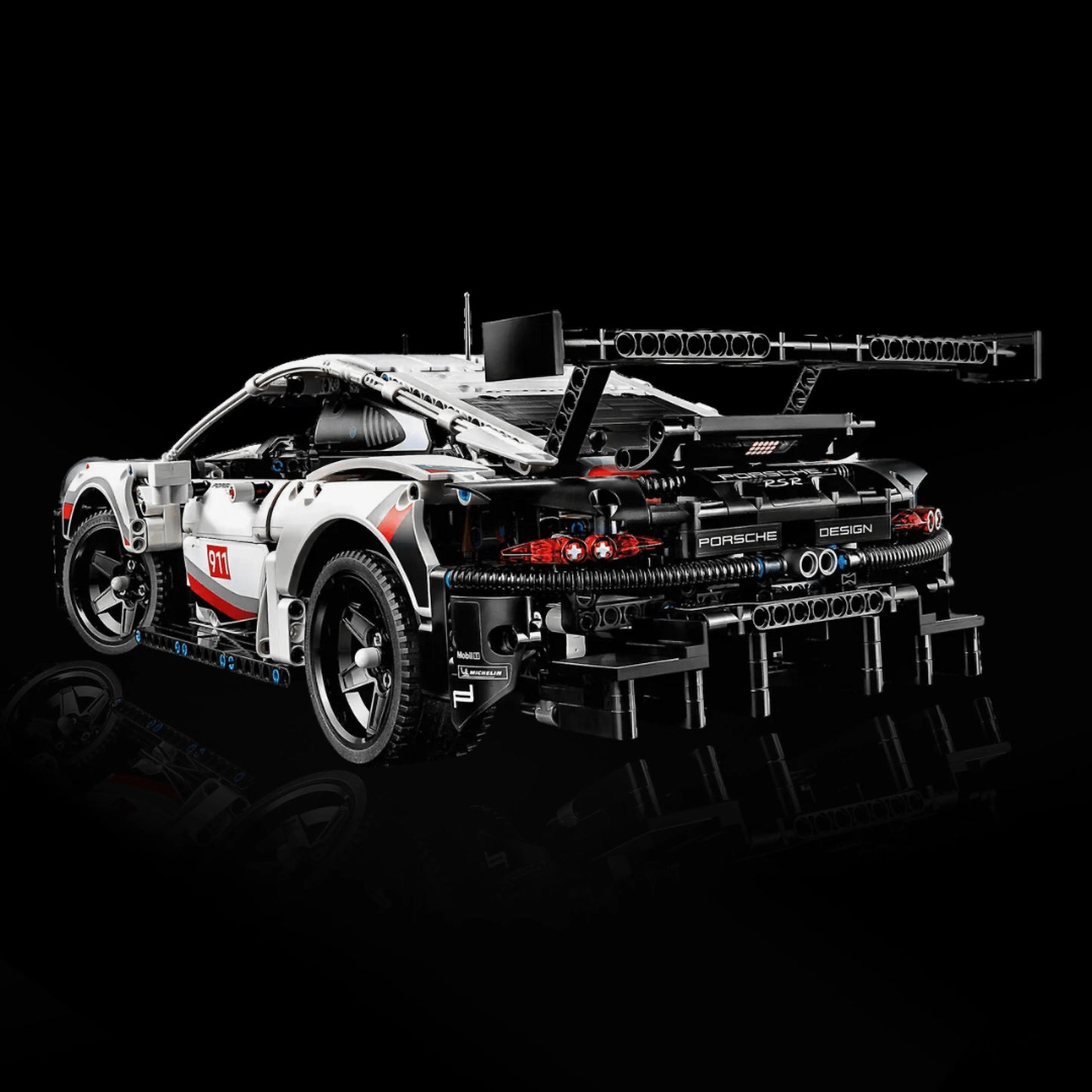 Porsche 911 RSR (1580 pièces)