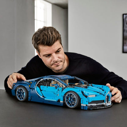 Bugatti Chiron (3599 pieces)