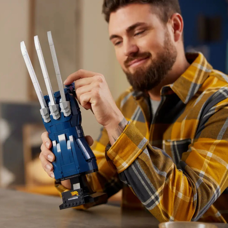 Griffes en adamantium de Wolverine (596 pièces)
