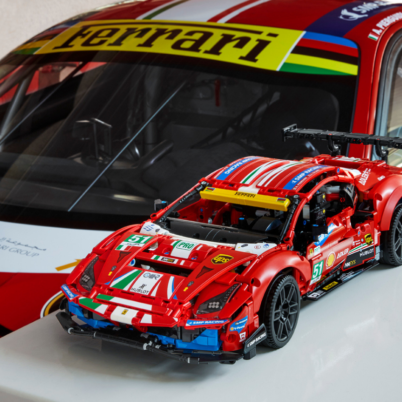 Ferrari 488 GTE - (Piéces 1684)