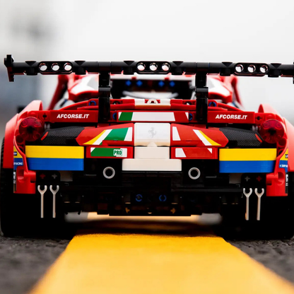 Ferrari 488 GTE - (Piéces 1684)