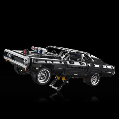 Dodge Charger (1077 pièces)