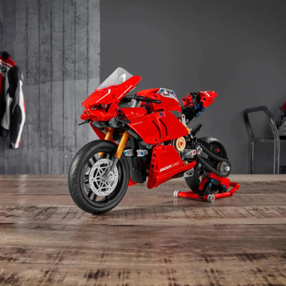 Ducati Panigale V4R (646 pièces)