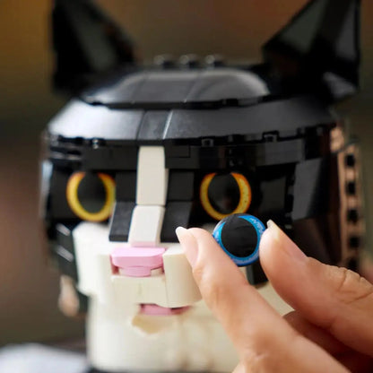 Chat Tuxedo (1 710 pièces)