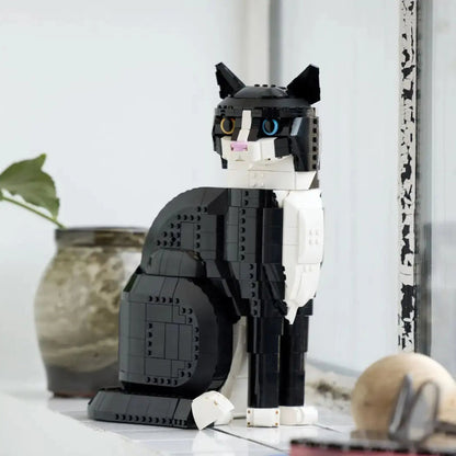Chat Tuxedo (1 710 pièces)