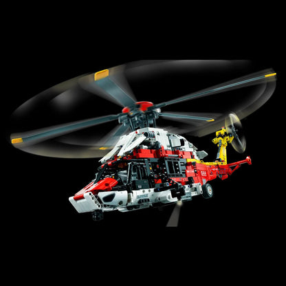 Hélicoptère Airbus H175 (2001 pièces)