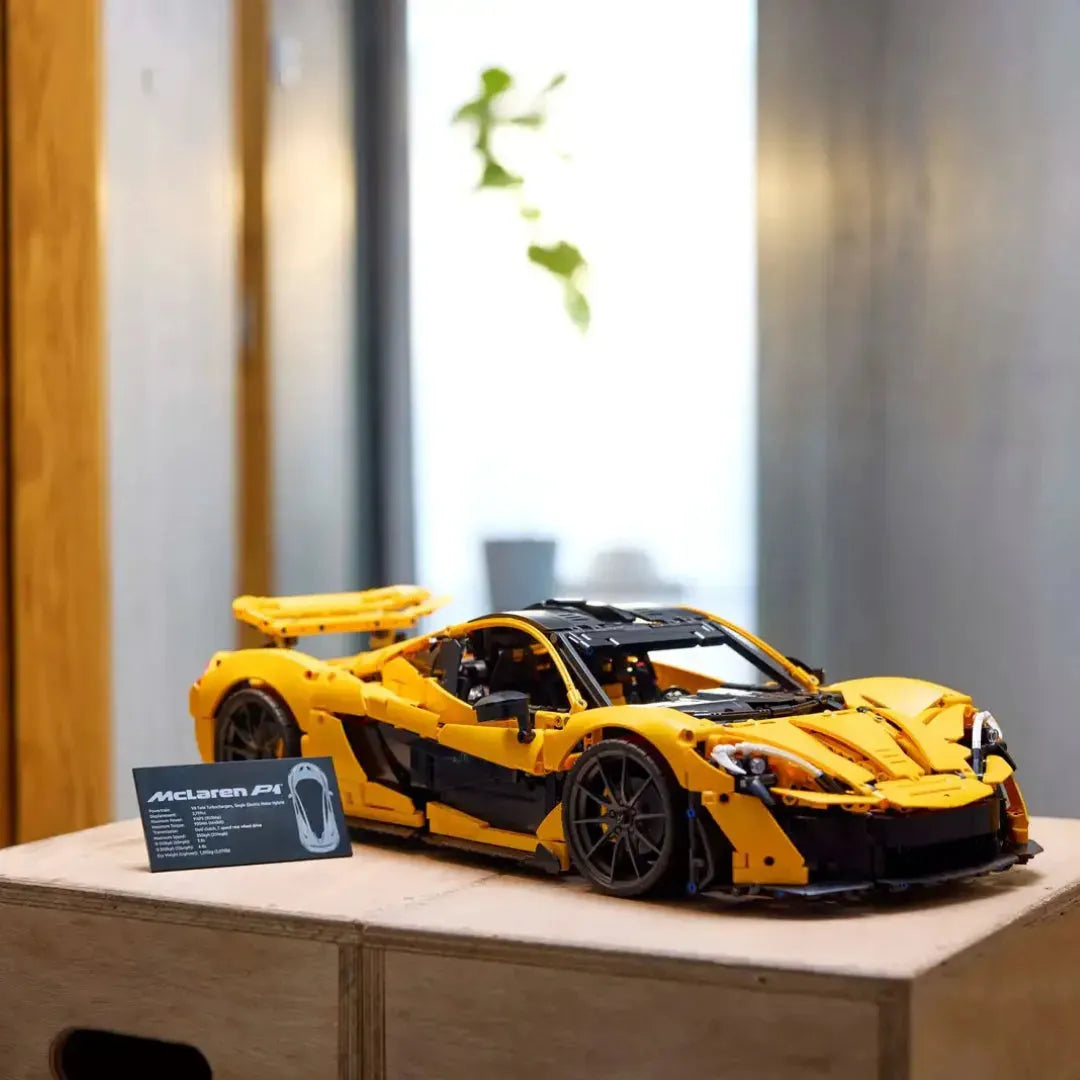 McLaren P1 (3893 pièces)