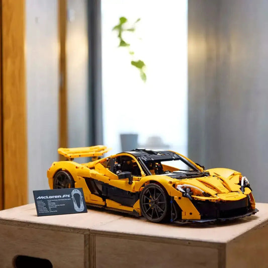 McLaren P1 (3893 pièces)
