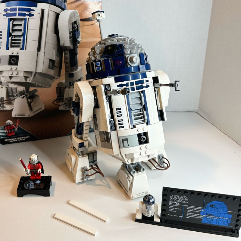 R2-D2 (1050 pièces)