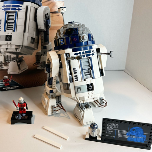 R2-D2 (1050 pièces)